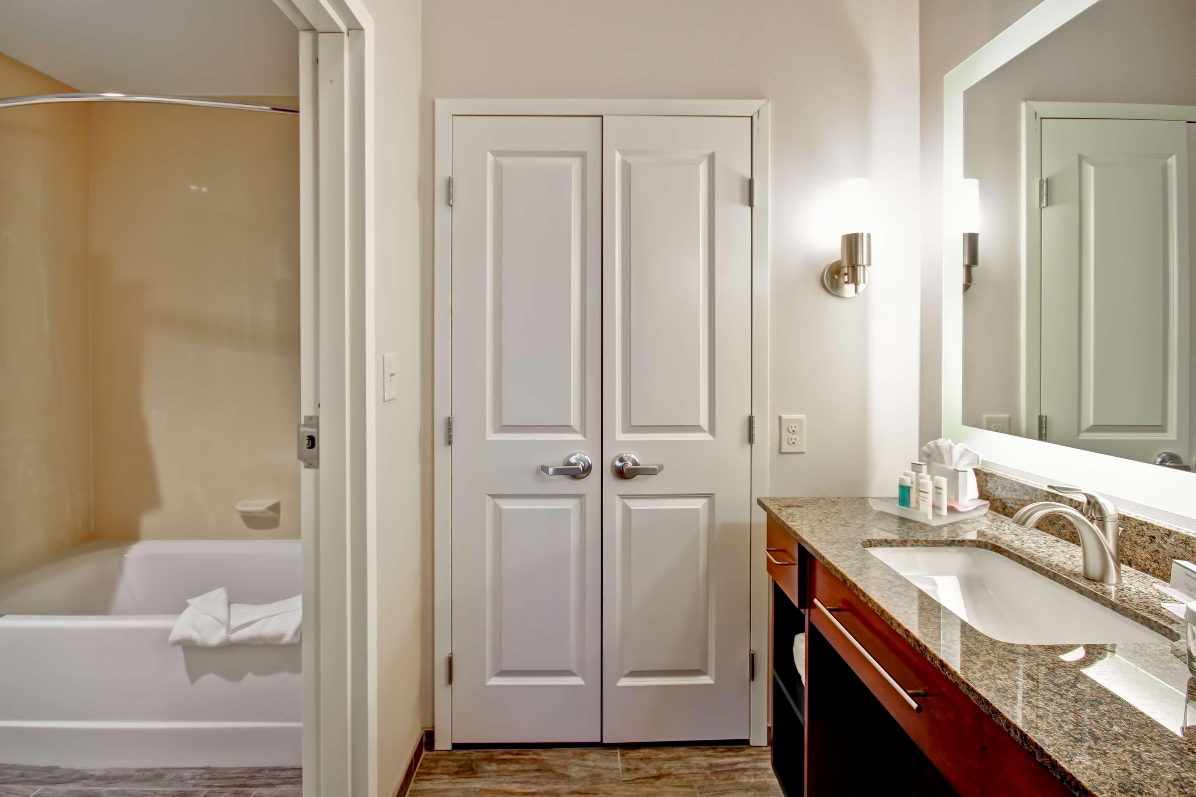 Homewood Suites By Hilton Greeley Exteriör bild